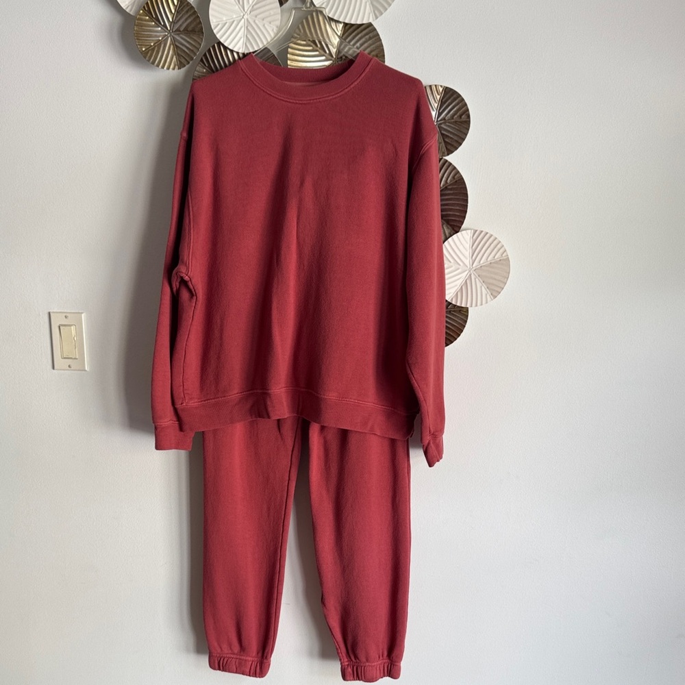 Spiritual Gangster Maroon Sweatshirt and Jogger Set